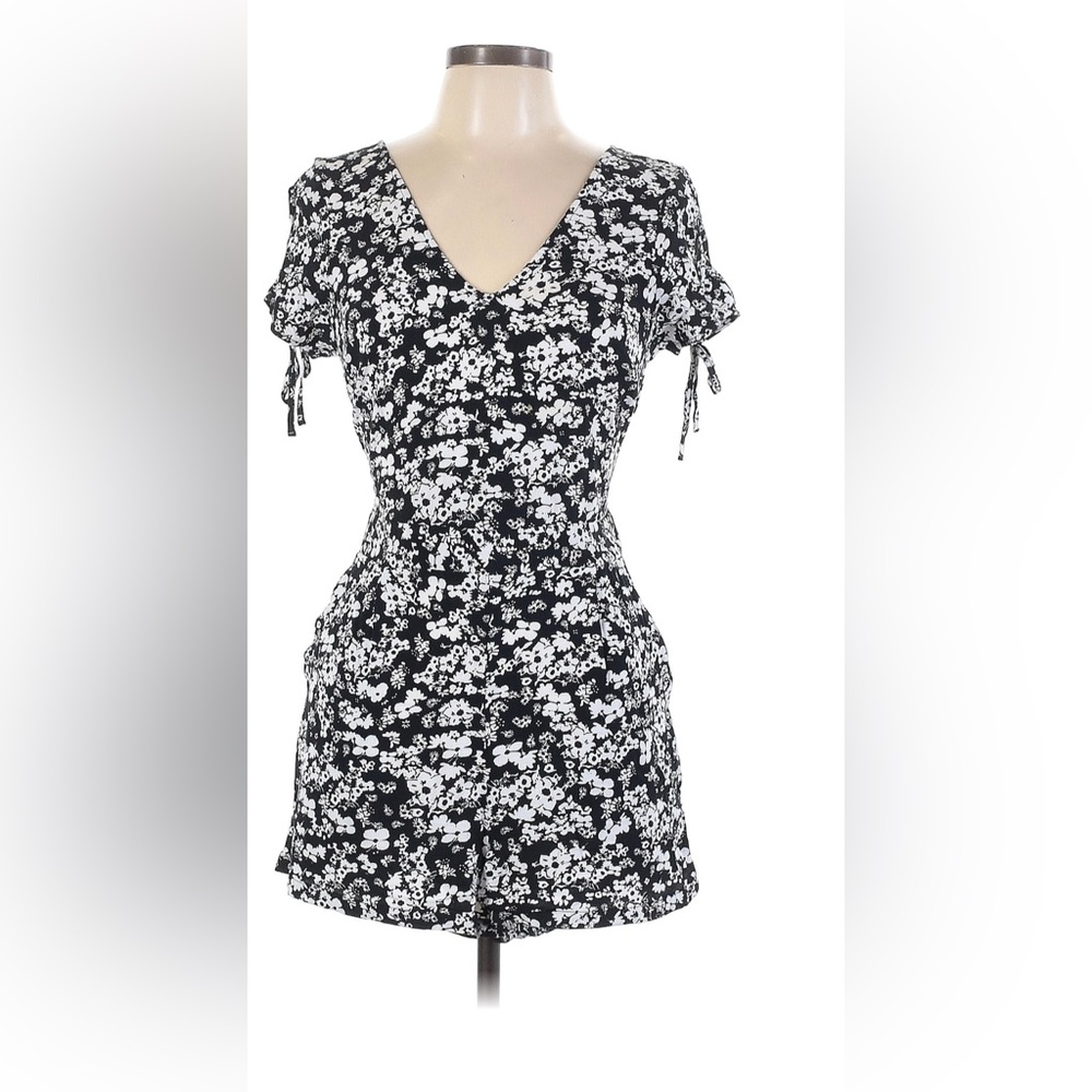 Express black and white floral romper - small/ 4